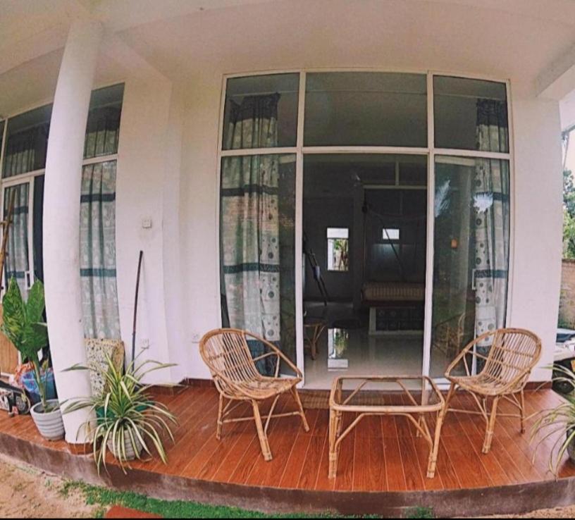 Lotus Surf House Hotel Midigama Kelet Szoba fotó